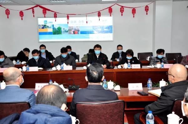 强采购、稳保供，上海市副市长许昆林检查市医疗物资备货供应